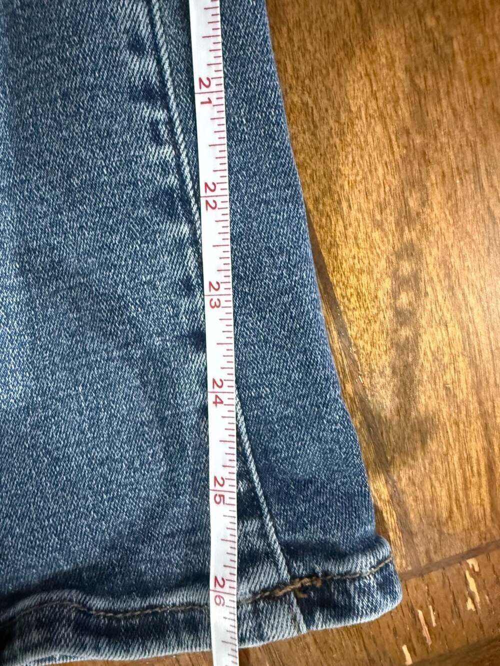 Madewell Mid Rise Kick Out Crop Jeans Women’s 31 Light Wash Stretch Denim - Picture 7 of 9